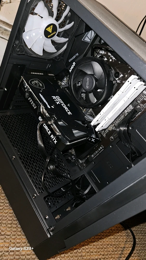 GIF uploaded by Luis