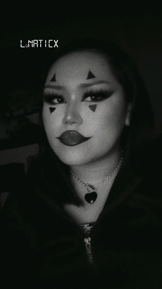 GIF uploaded by Luna