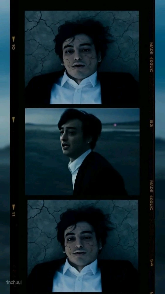 GIF uploaded by Alice
