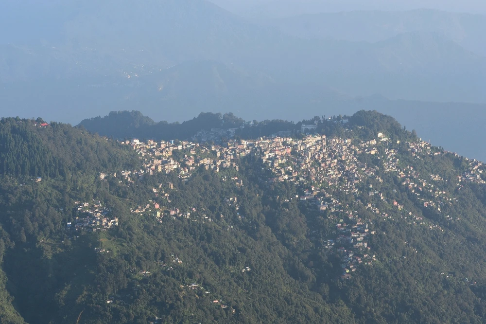 GIF uploaded by Czn.