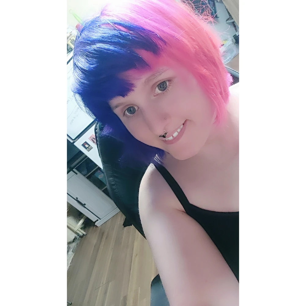 GIF uploaded by Lexii