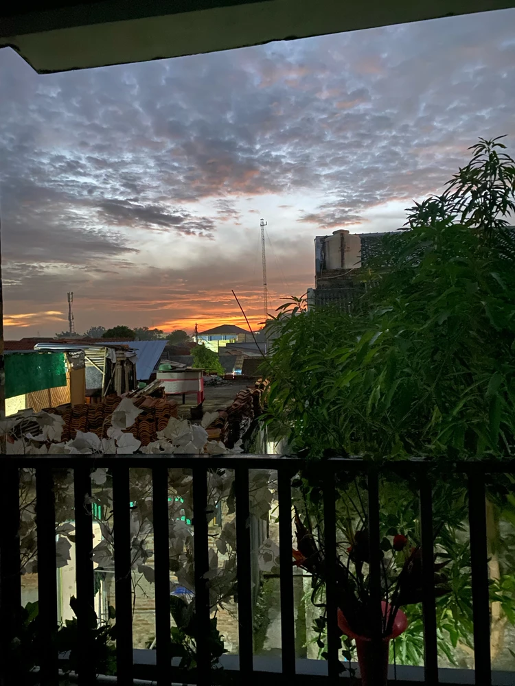 GIF diunggah oleh Ariefin