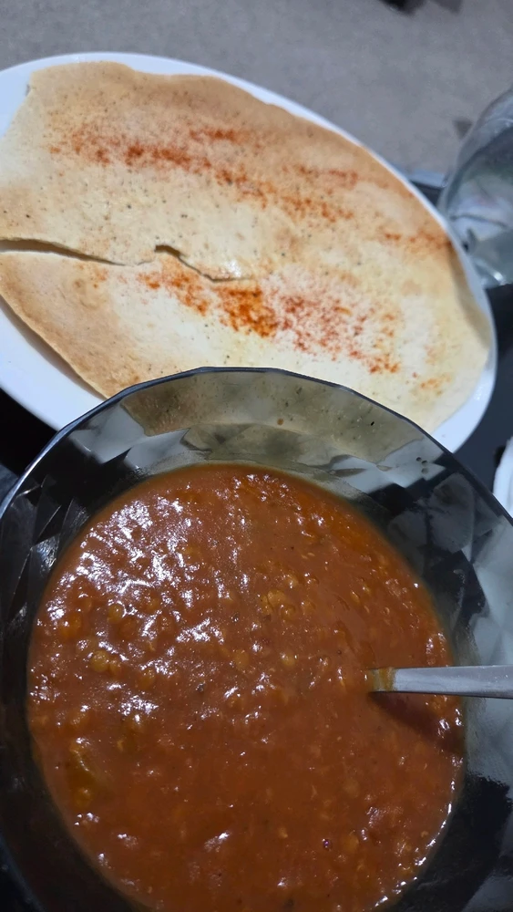 Spicy lentil and tomato soup 🥣