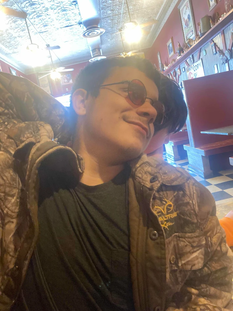 GIF uploaded by Jasyn