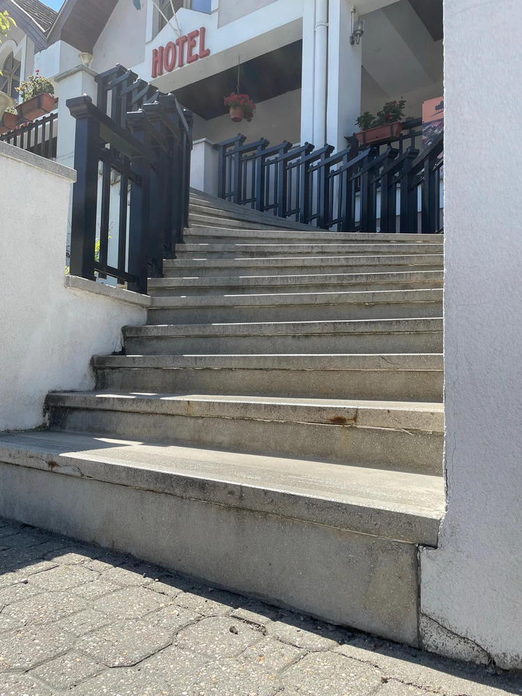 Bild hochgeladen von Beige