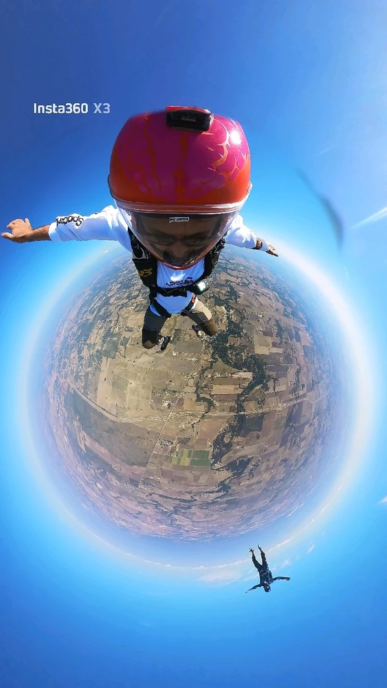 GIF uploaded by Leck