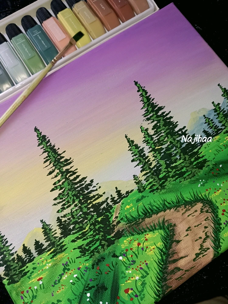 A day with paint , is a day well spent 🪄✨🎨