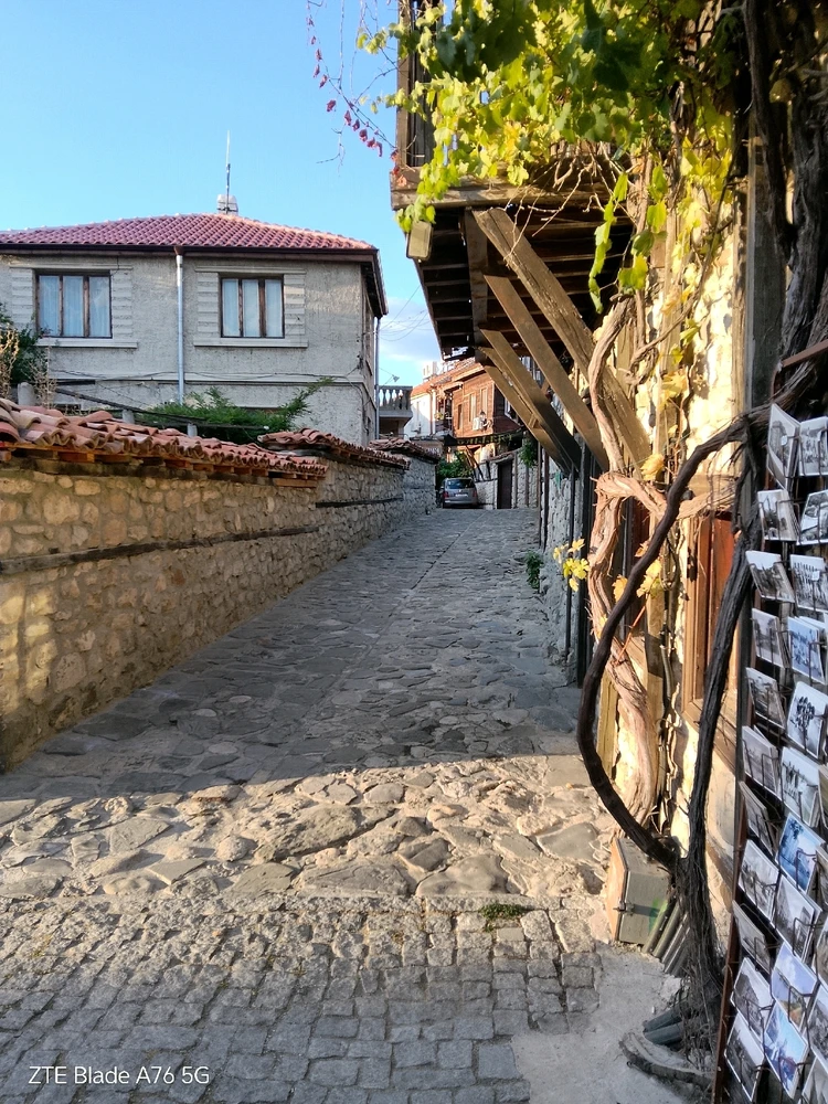 Качено от Geri