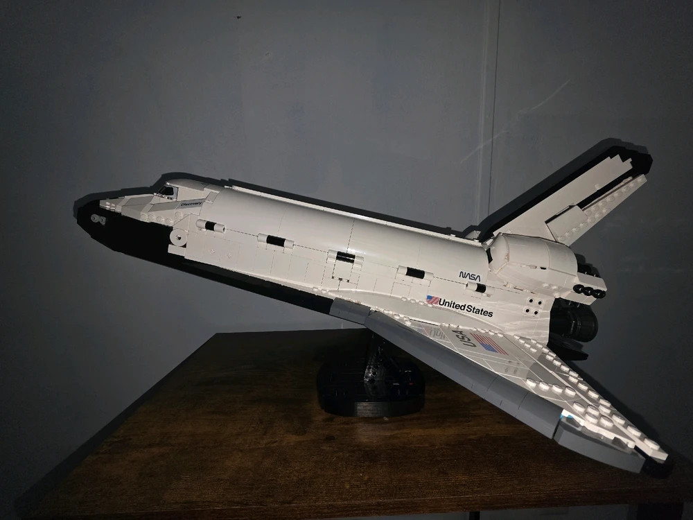 Gambar diunggah dening Clinton Parks