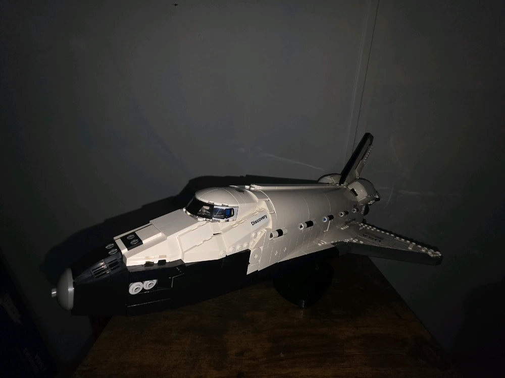 Gambar diunggah dening Clinton Parks