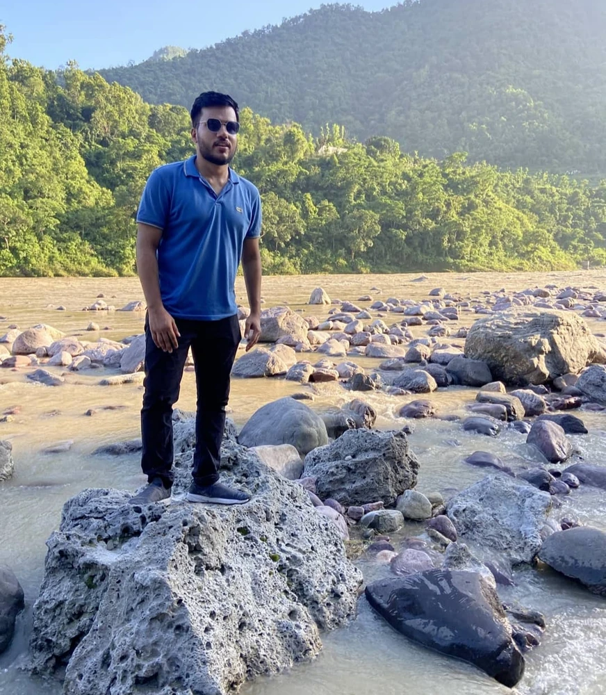 GIF uploaded by Ishaan