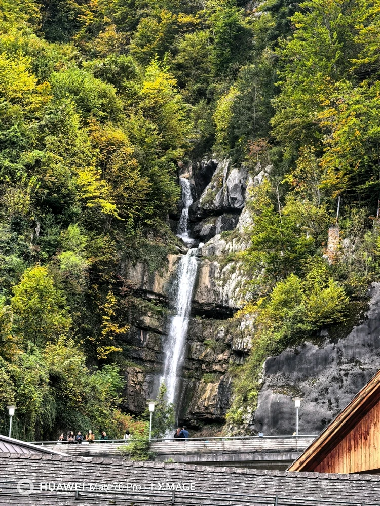 Let life slow down and enjoy small mome
-A Trip to the Austrian Lake District