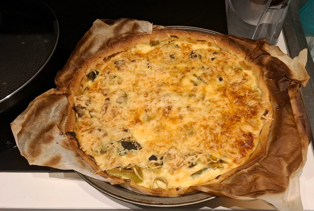 Voilà mon repas des midis de cette semaine : quiche lardons/poireaux 🥰