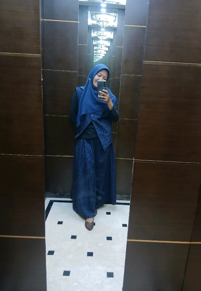 GIF diunggah oleh Aiiu