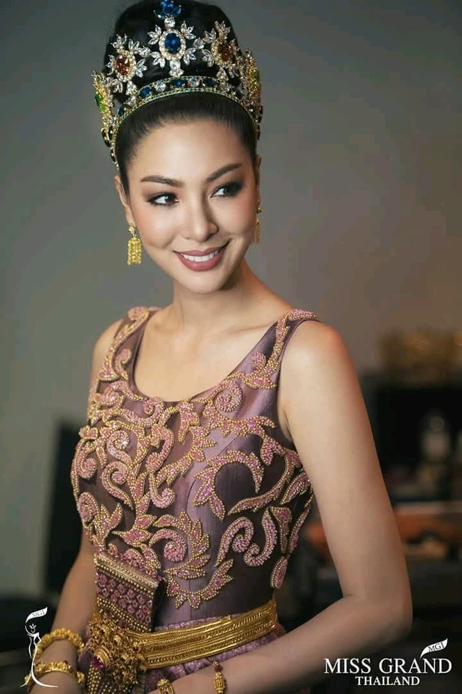 Gi-upload ni Kandace ang hulagway