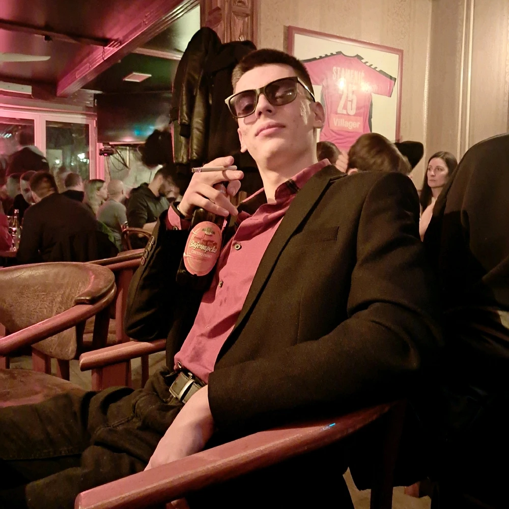 GIF otpremio/la Srdjan