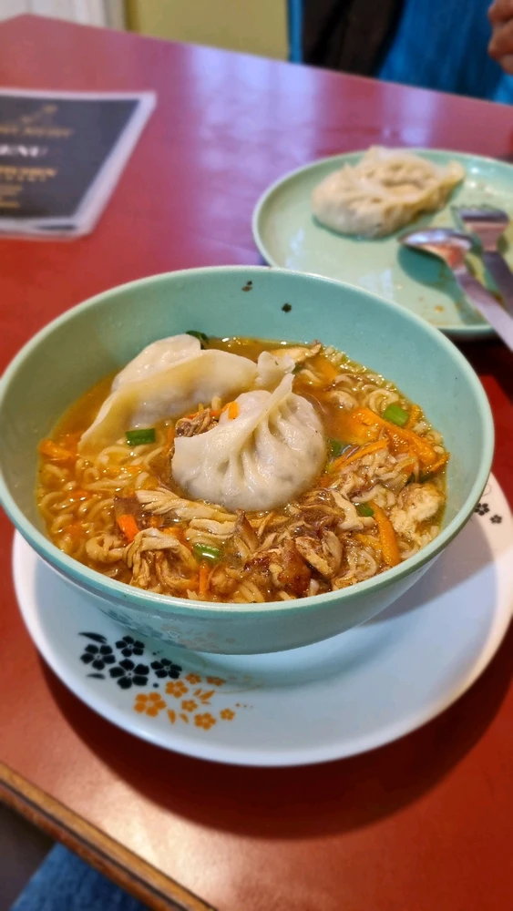 🍜🥟