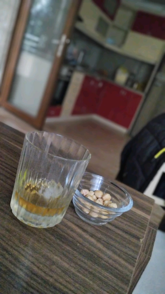 blacktime tarafından yüklenen GIF