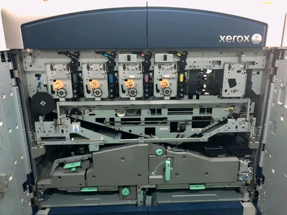 GIF diunggah oleh Azhar Musa Srg