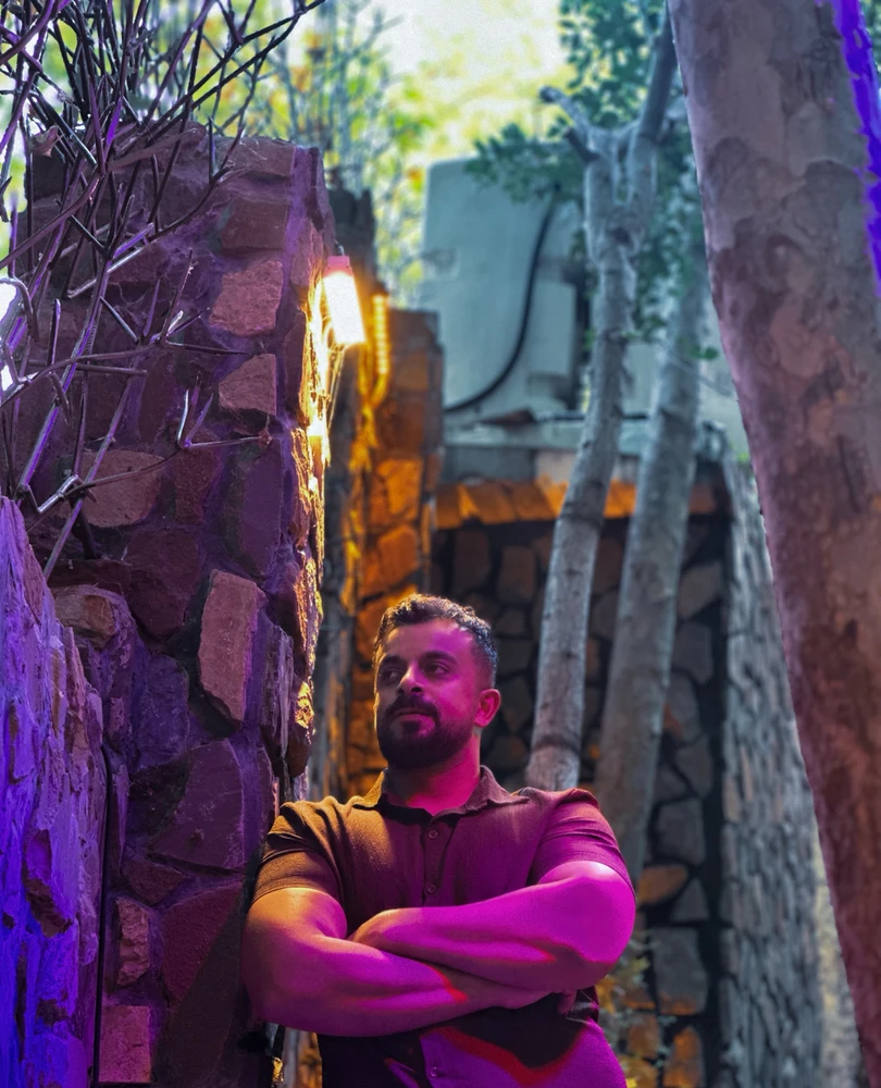 GIF uploaded by Frank