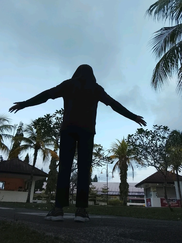 GIF uploaded by Moon