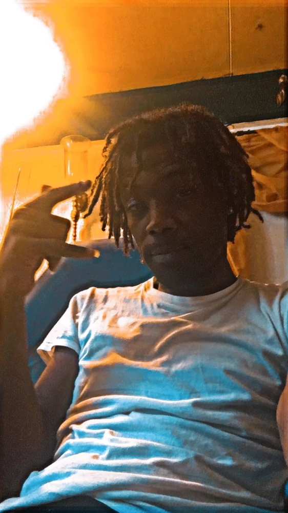 GIF uploaded by Tha only one