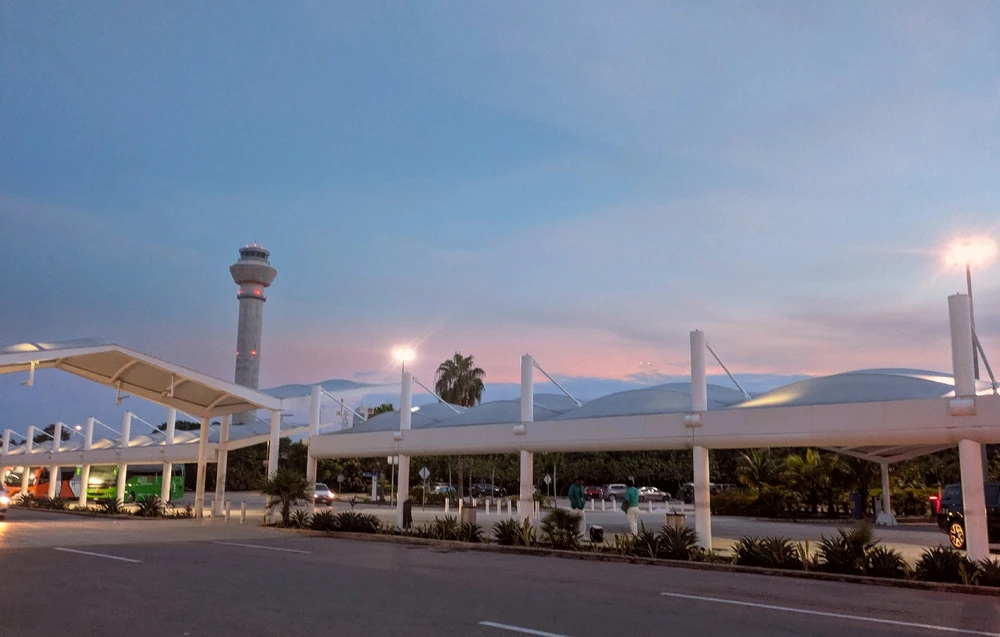 GIF uploaded by Lauren