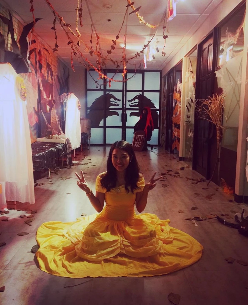 Do you ever look at someone and think βWowβ¦ youβd definitely survive a horror movieβ or βyouβd die before the intro startsβ?