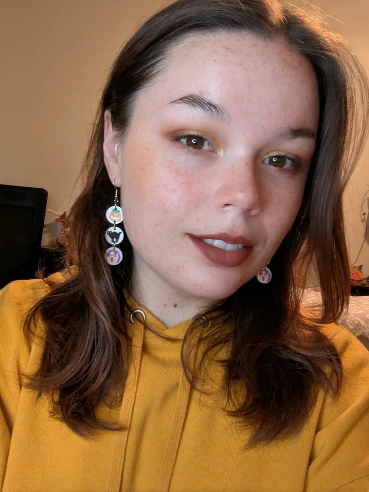 GIF uploaded by Kaylin