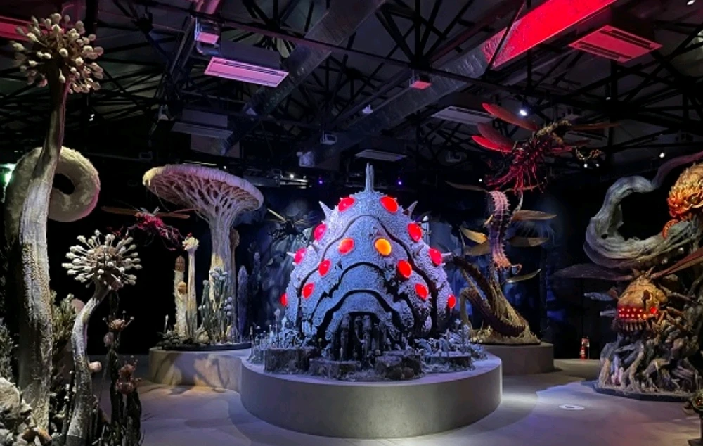 GIF uploaded by Miku