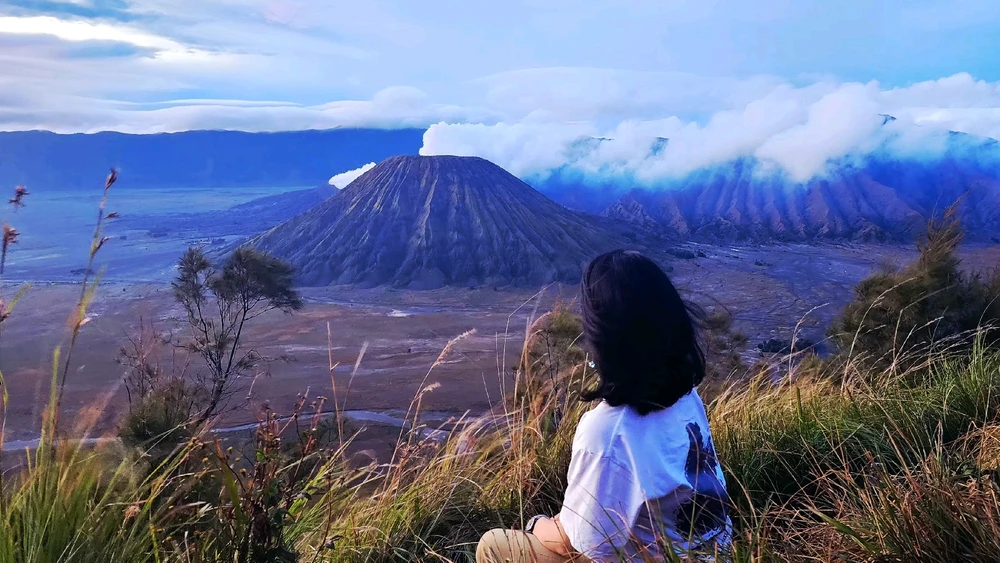 GIF uploaded by Maria