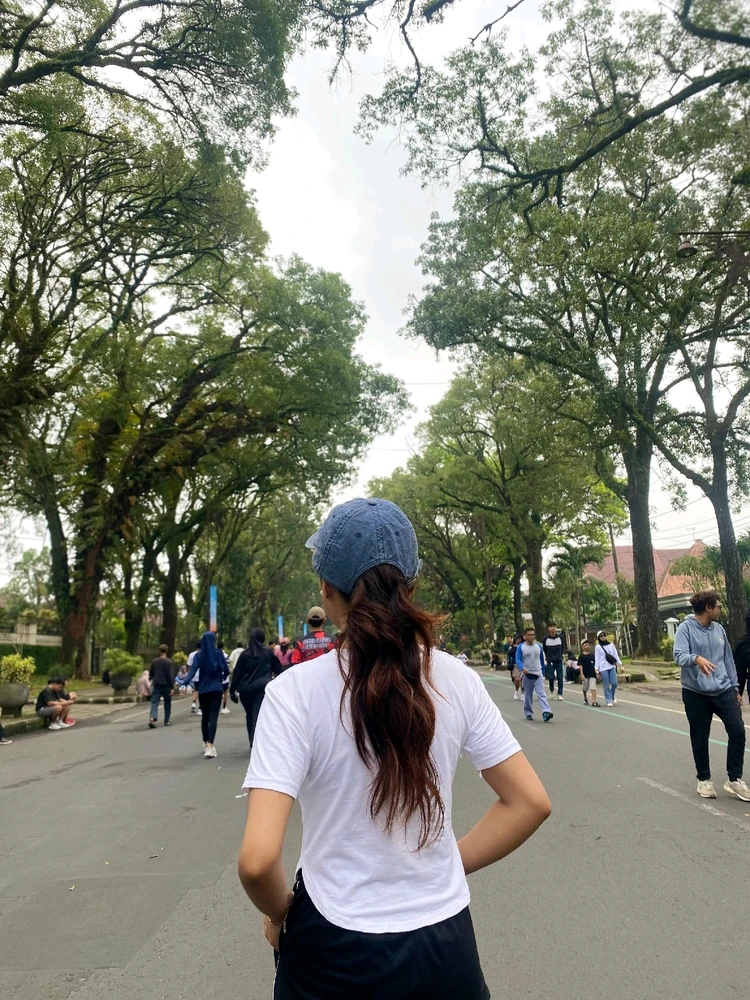 GIF uploaded by Reina