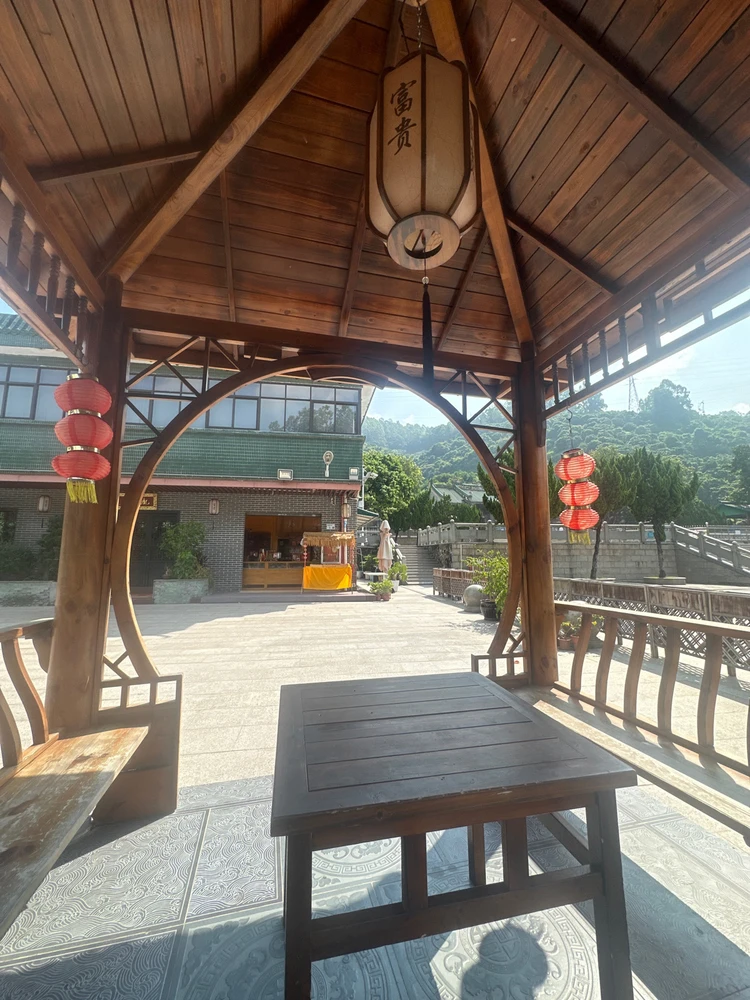 HOUHUA 上傳的 GIF