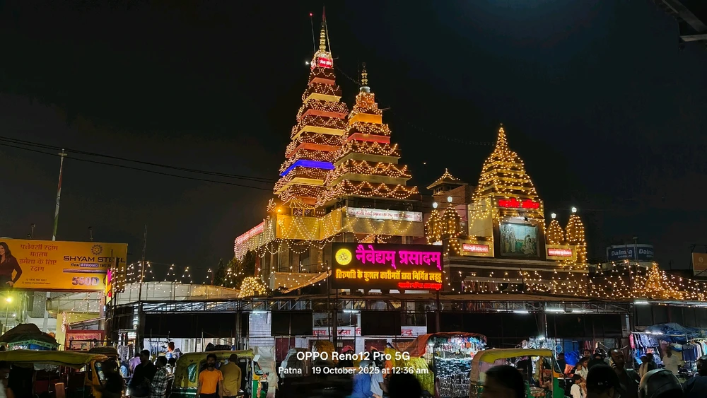 ꪖꪜi द्वारा अपलोड किया गया GIF