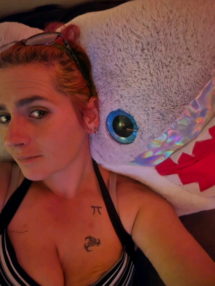 GIF uploaded by Sherina