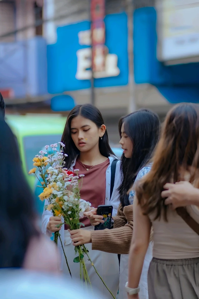 street photography Jalan Suryakencana Bogor