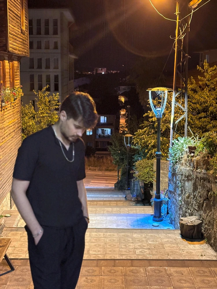 Anıl tarafından yüklenen GIF