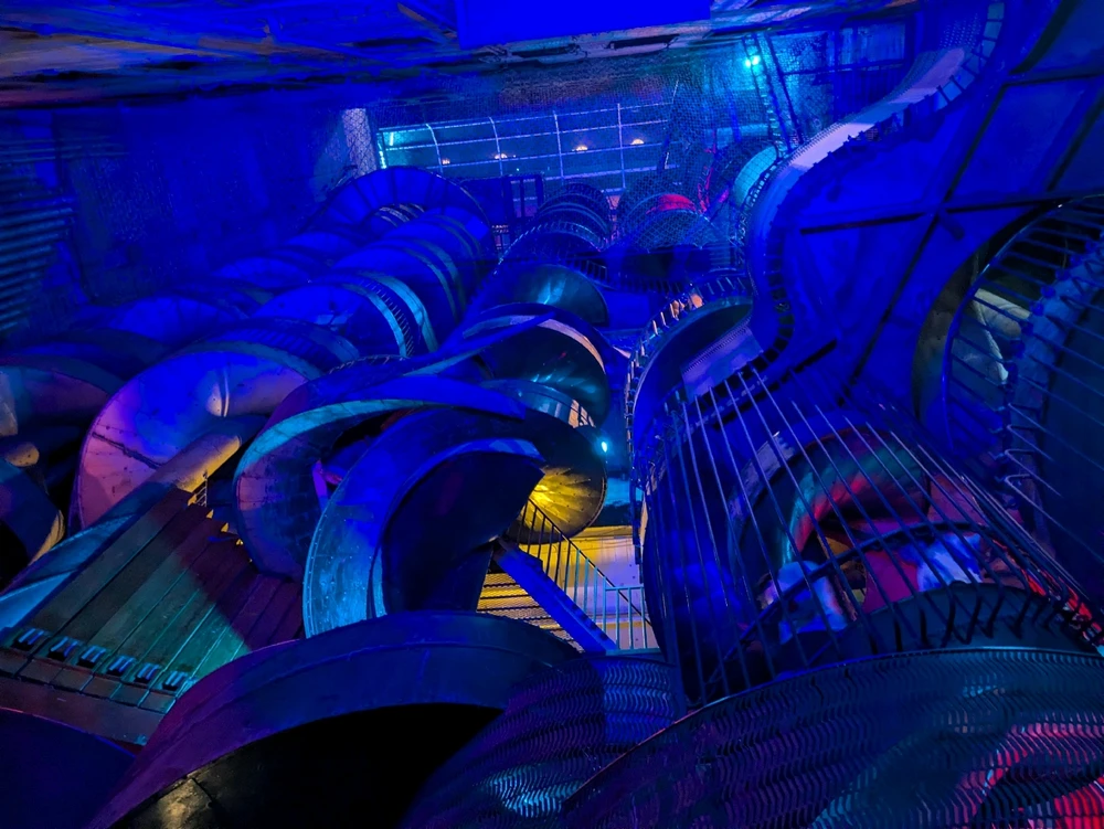 Who can guess where I am tonight?