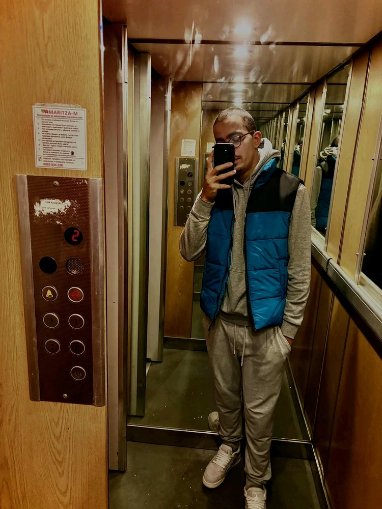 GIF качен от Ангел