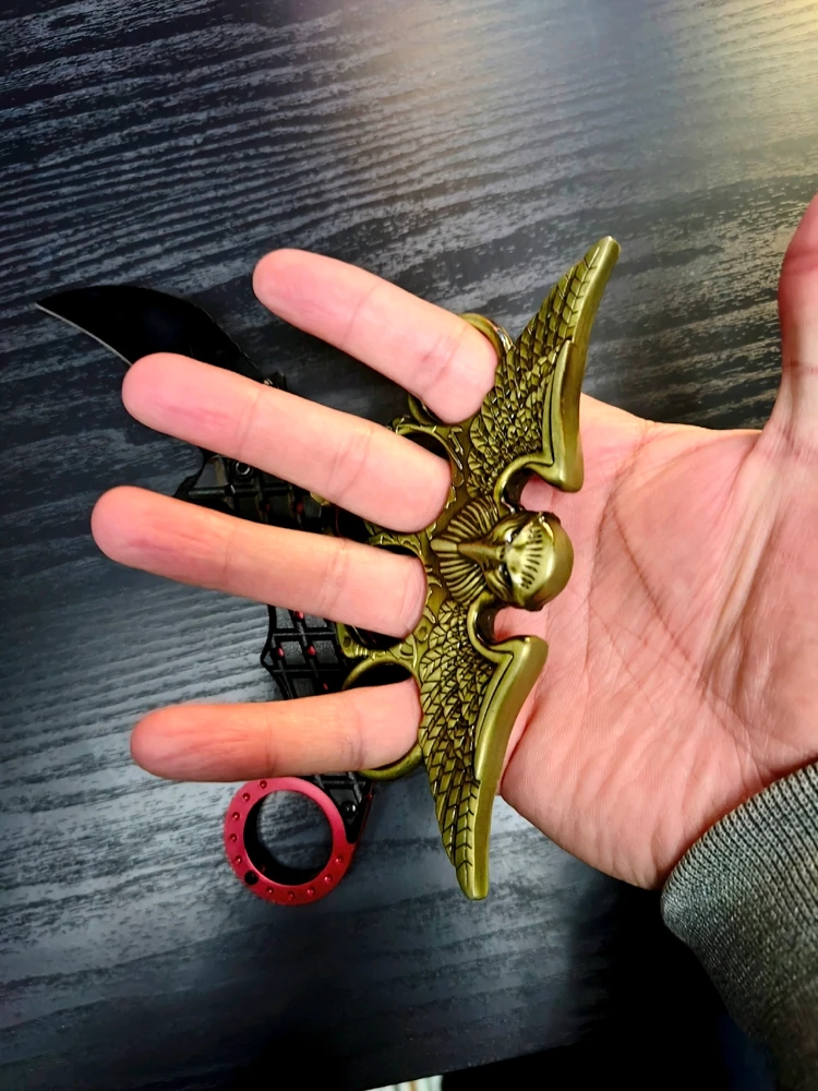 GIF uploaded by Avelino