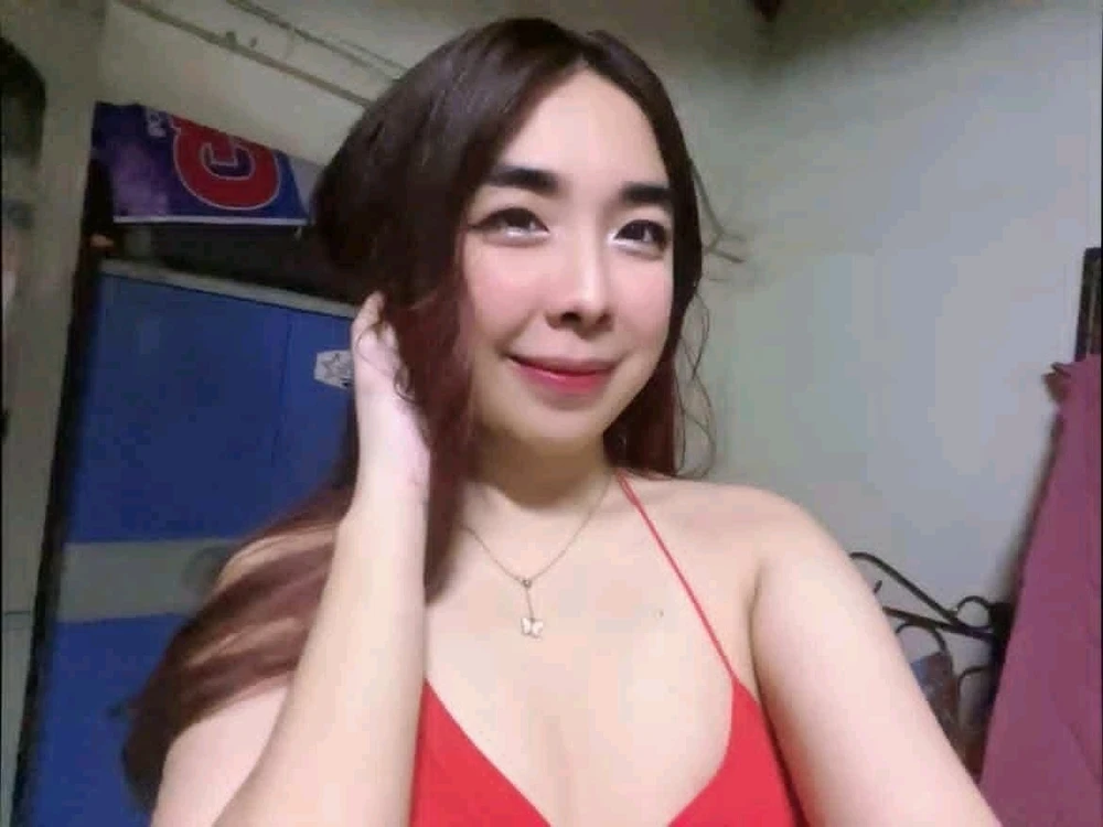 GIF uploaded by Cess
