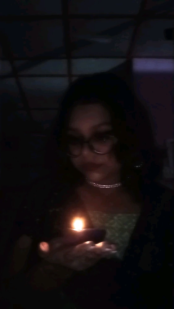 GIF uploaded by Daisy