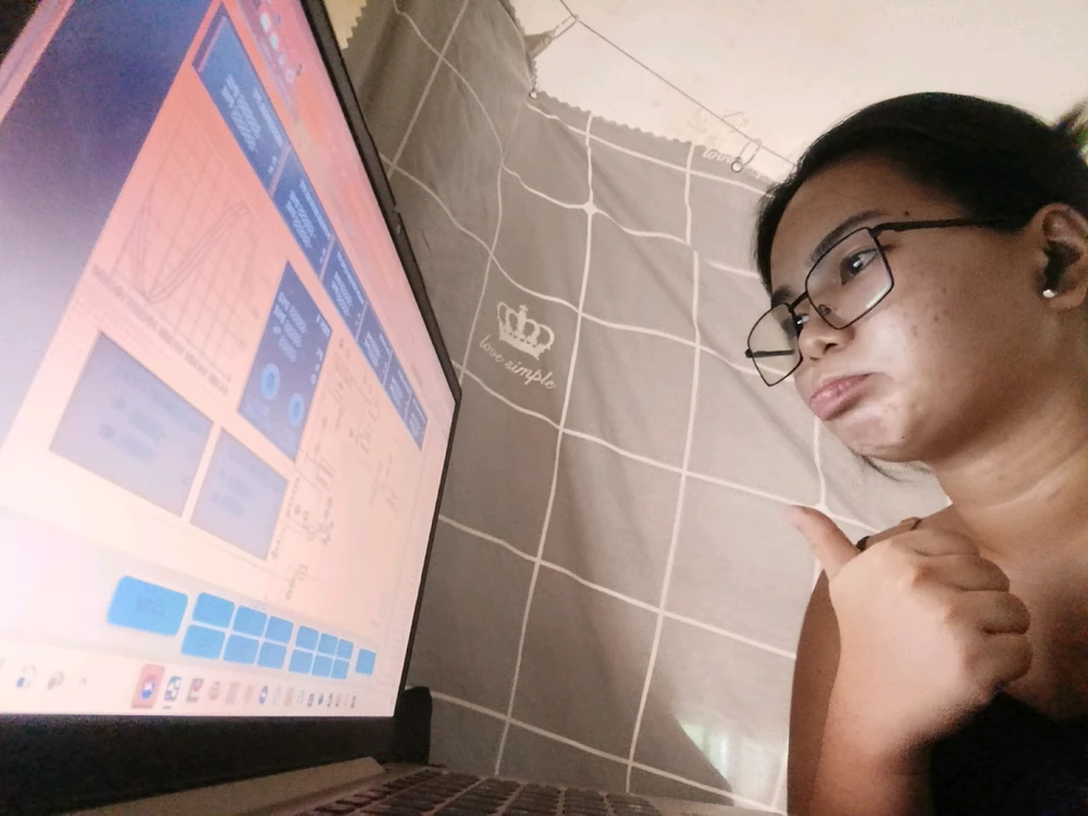 GIF uploaded by Ella