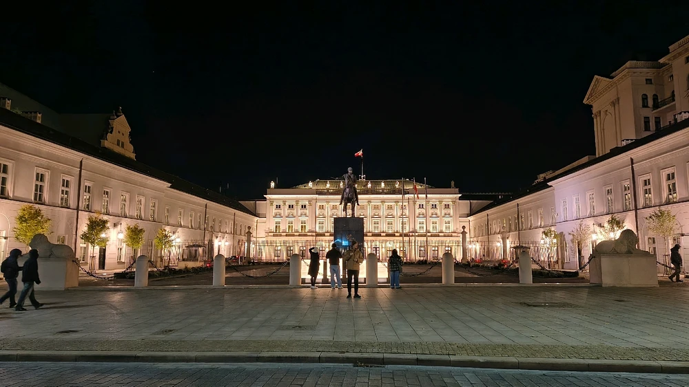 Emmanuel上傳的圖片