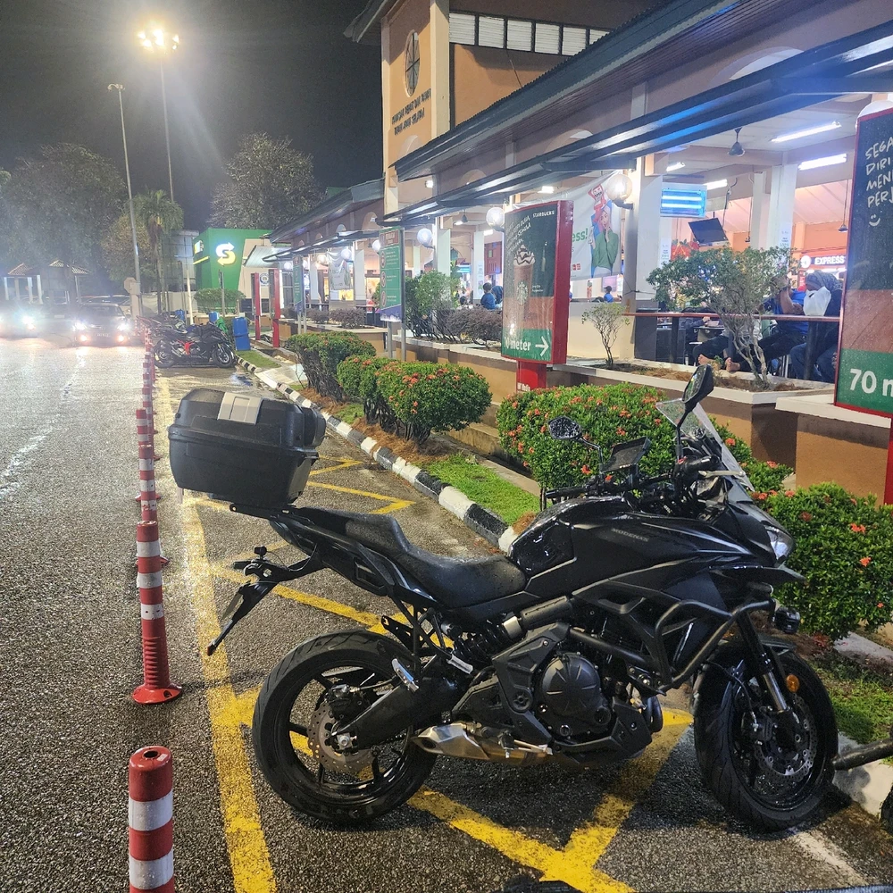 GIF uploaded by Maher