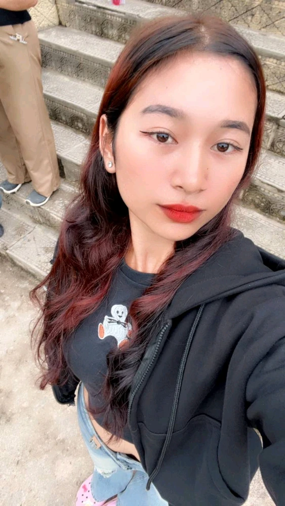 I haven't been here in a long time.
But now I'm back.🥰💗