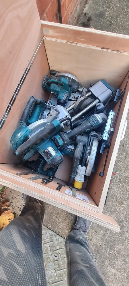 Tool chest on wheels!