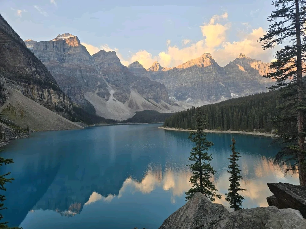 Moraine Lake at Sunrise