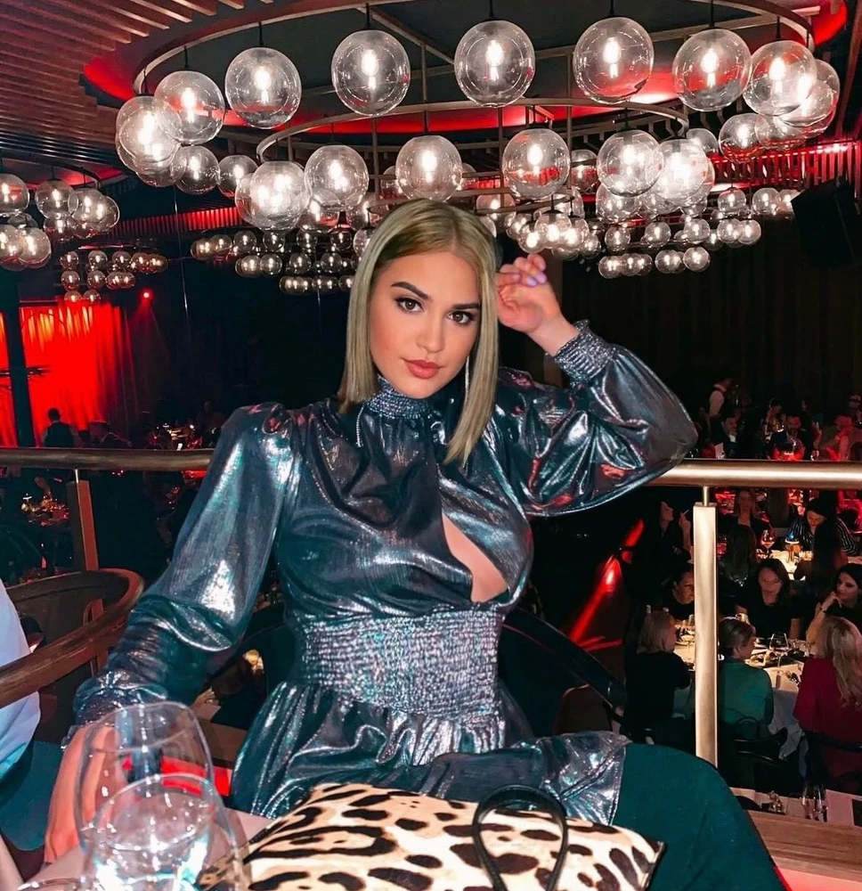 GIF učitao/la Laura