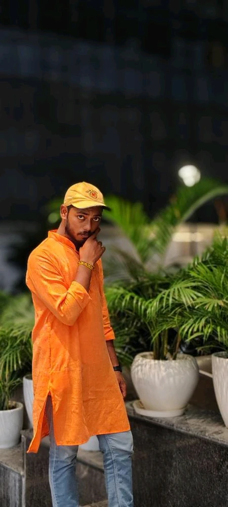 GIF gi-upload ni Divyansh
